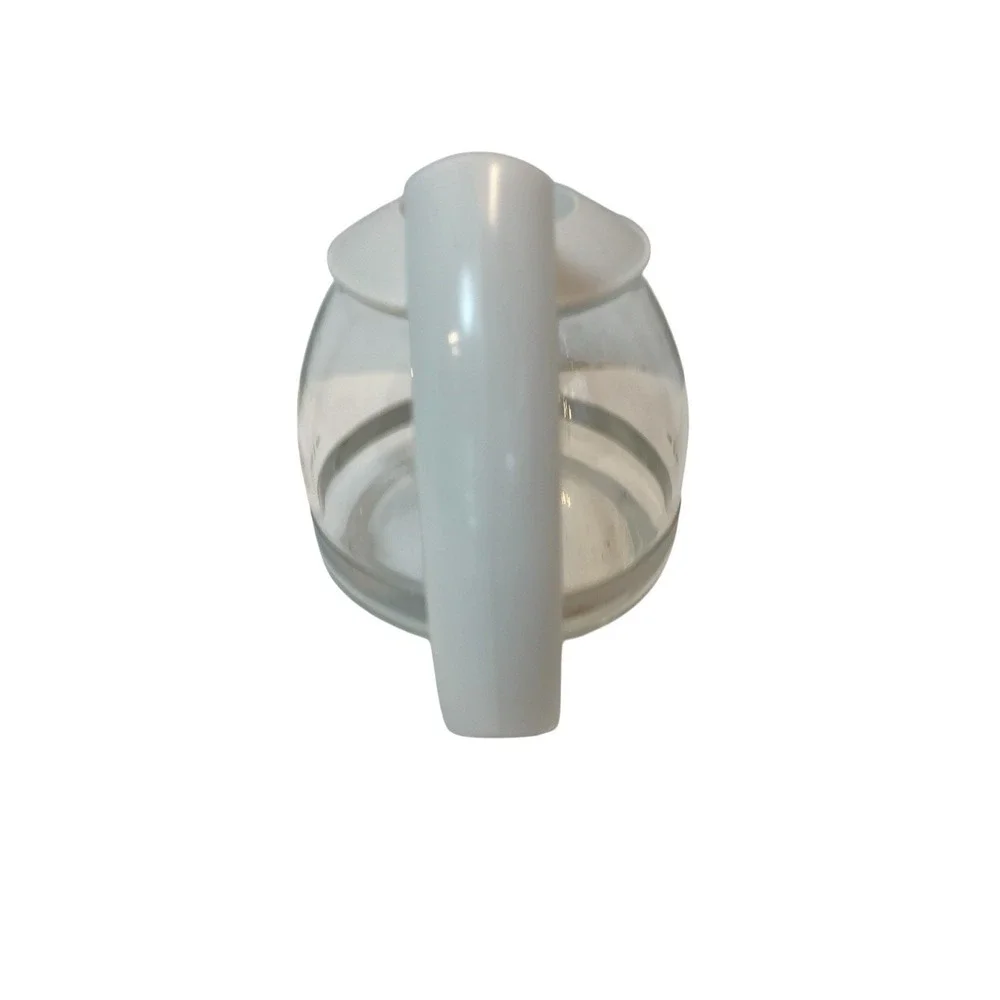 DeLonghi 4 Cup Replacement Glass Carafe - White